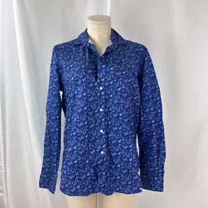 Frank & Eileen ‘Eileen’ Blue butterfly button down